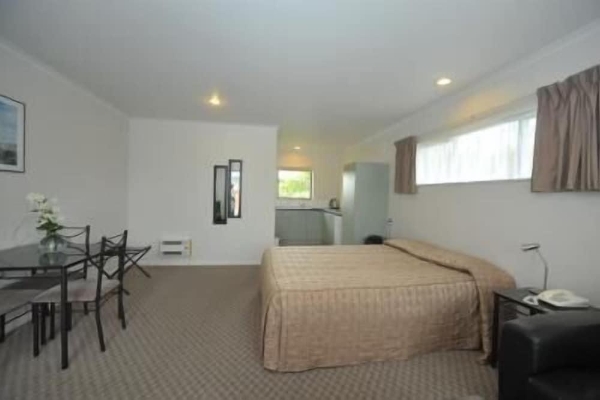 Tudor Lodge Motel (Hawera)